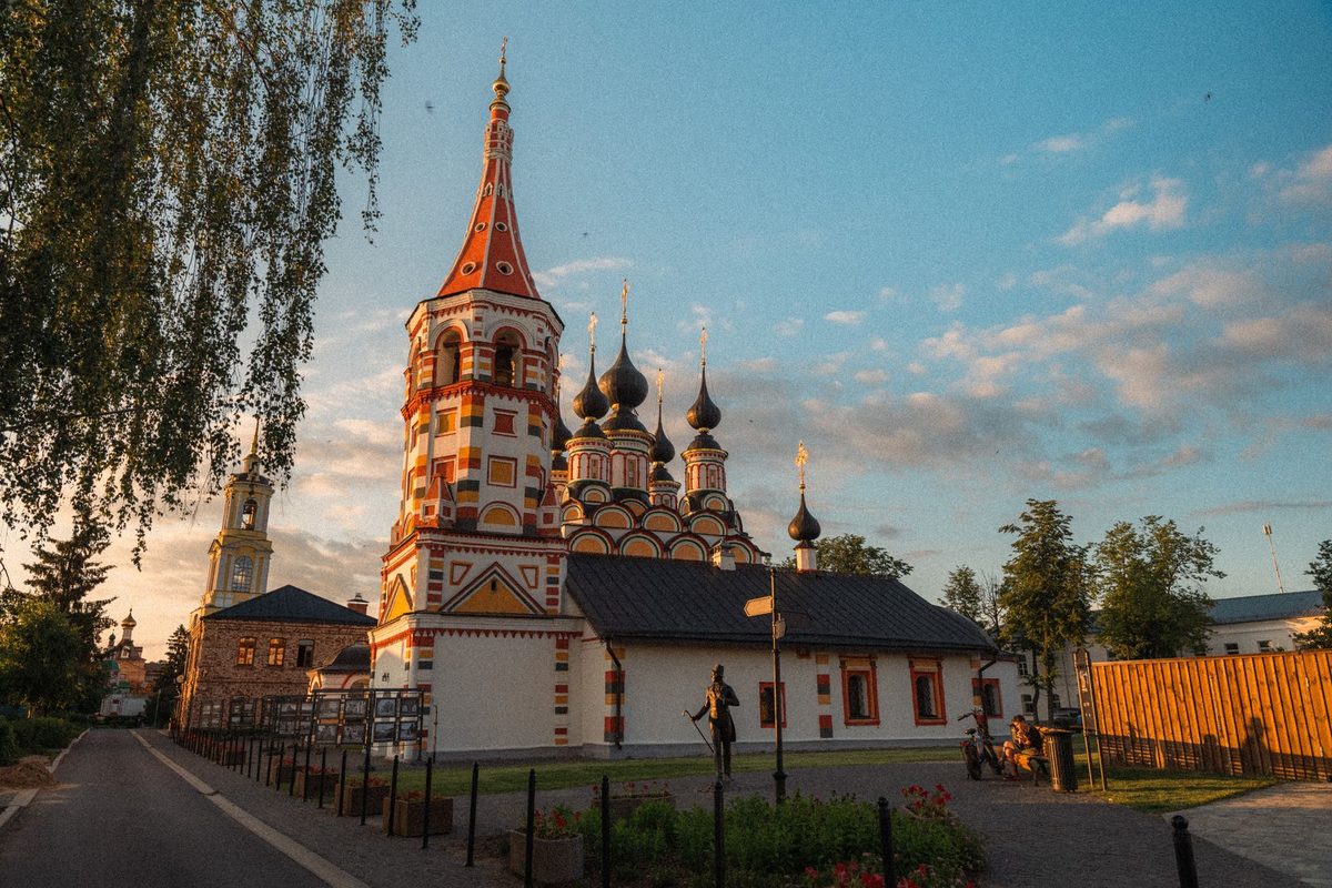 Дома знаменитостей и знаменитые дома. Суздаль, который стоит увидеть